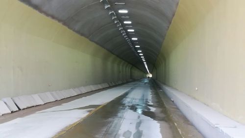 在隧道上能建厂房吗视频的相关图片